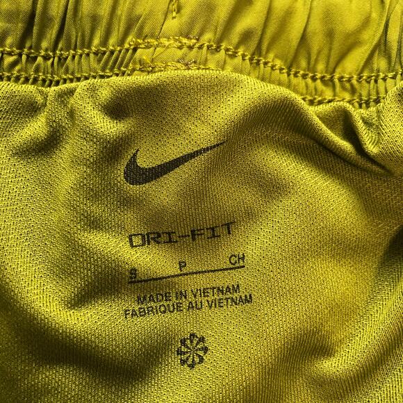 Nike Women's Small Dri-Fit Pull-On Athletic Shorts Olive Green NWT Workout Ready - Picture 5 of 7